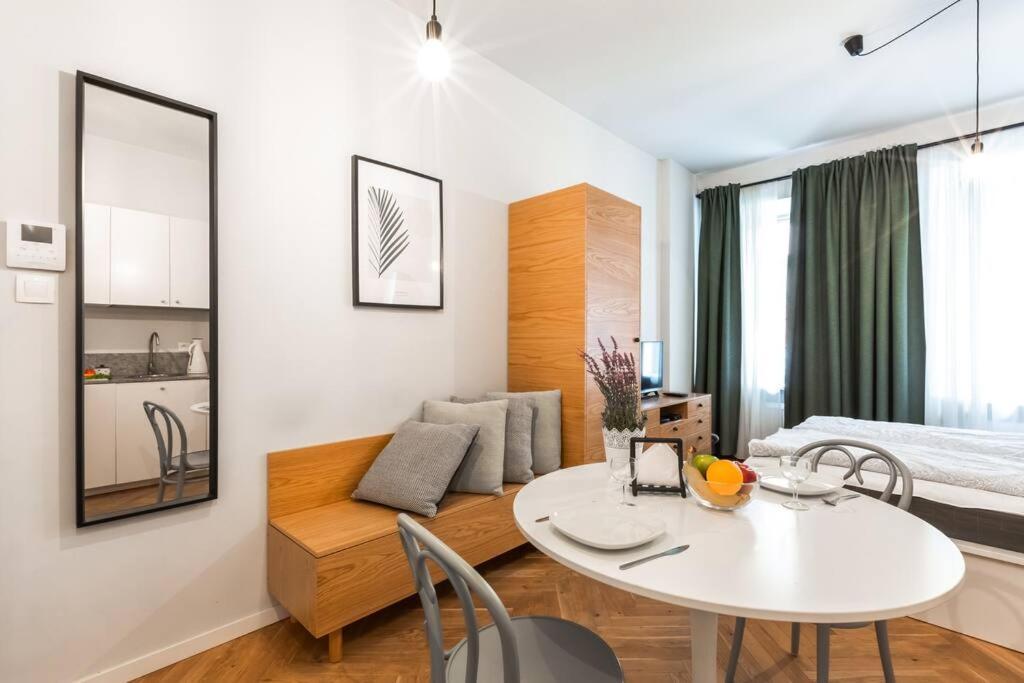 Cute Apartment Perfect For Business And Travel. 华沙 外观 照片