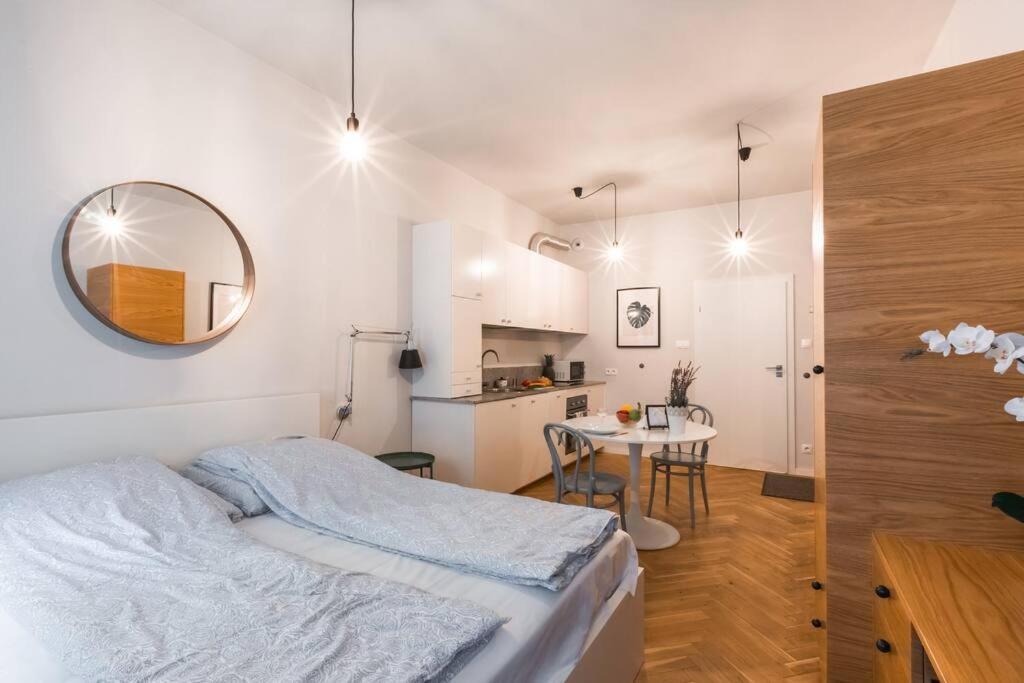 Cute Apartment Perfect For Business And Travel. 华沙 外观 照片